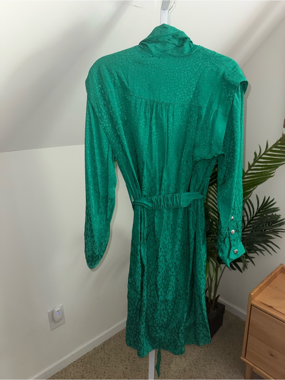 COACH 1941 Leopard Print Architectural Silk Drape Belted Dress GREEN Size 8 NWT - Picture 8 of 9